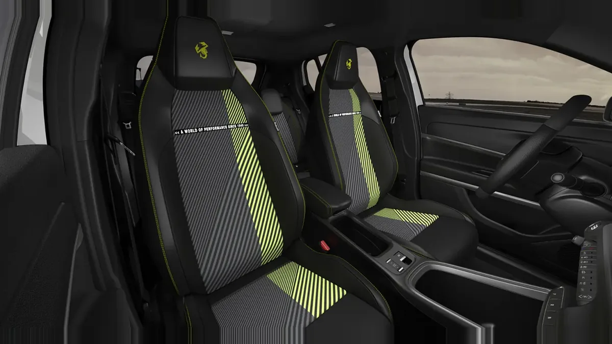 Abarth 600e Turismo en renting barato — vista 7