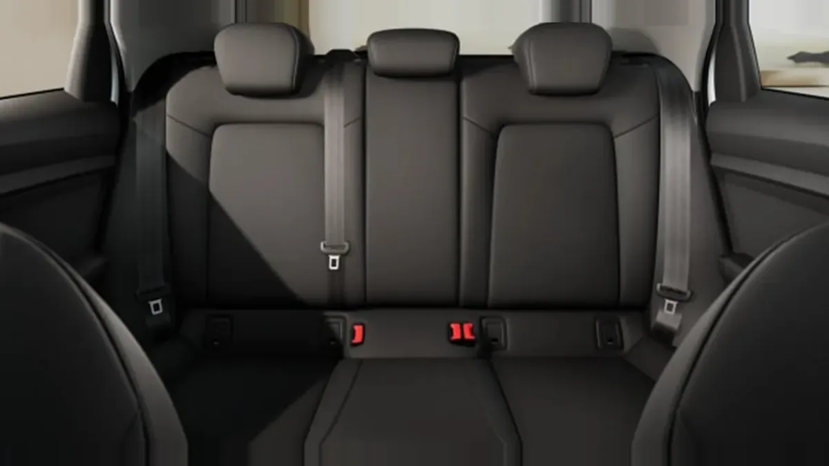 Audi A1 Sportback Adrenalin 30 TFSI 85kW S Tron en renting barato — Interior