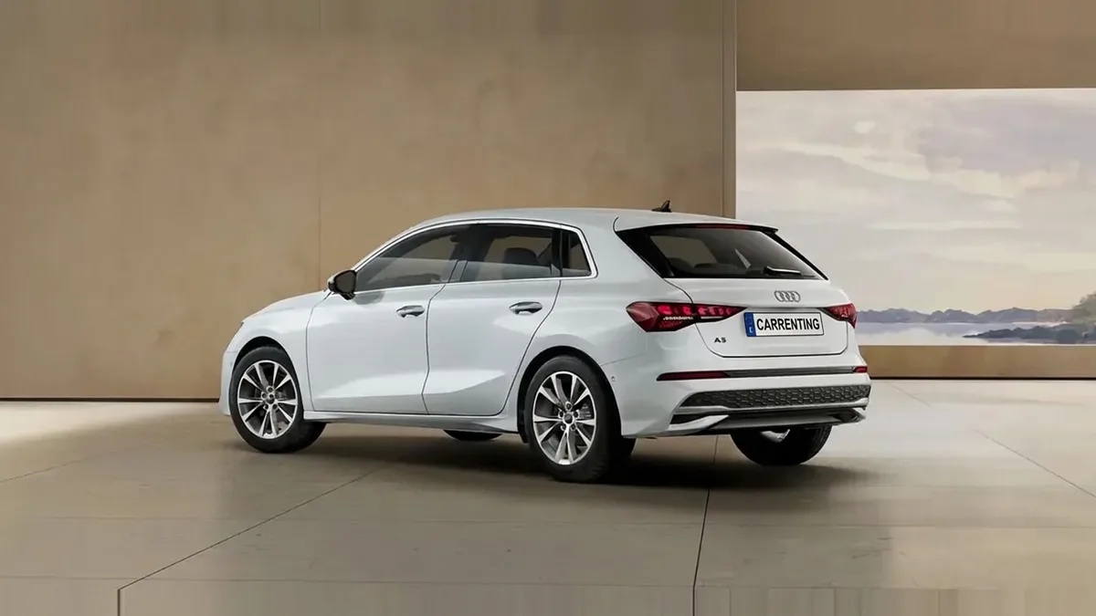 Audi A3 Sportback Advanced TFSI S Tronic en renting barato — Interior