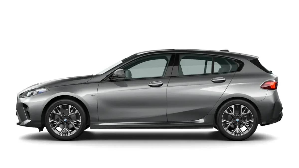 BMW Serie 1 118d en renting barato — Trasera