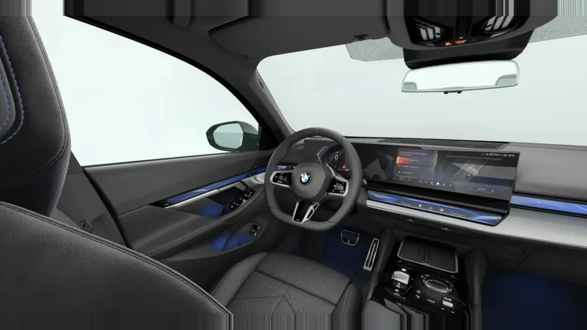BMW Serie 5 520d Touring en renting barato — Interior