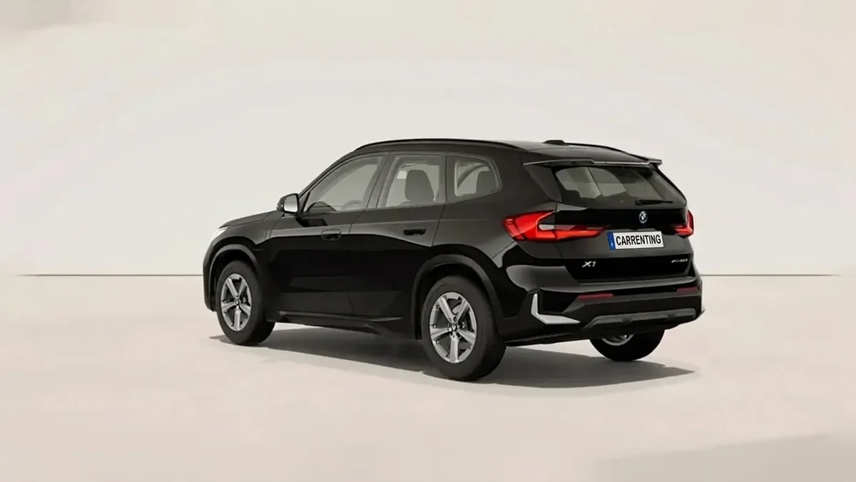 BMW X1 xDrive25e 180kW en renting barato — Delantera