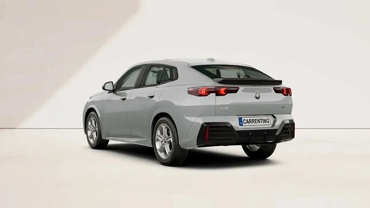 BMW X2 sDrive 20iA 170CV en renting barato — Delantera