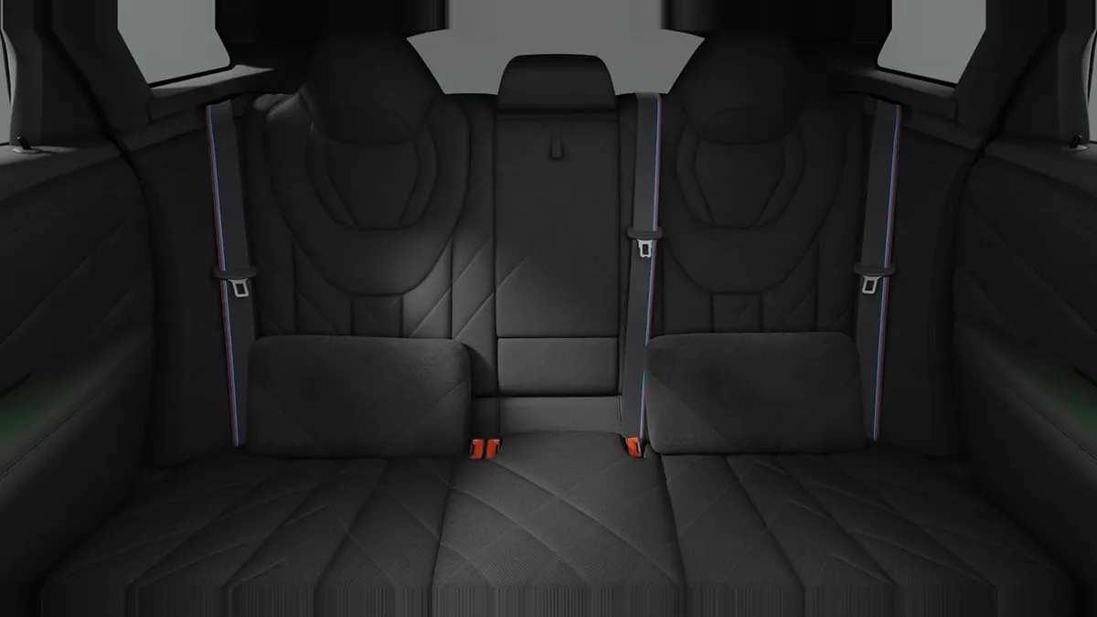 BMW XM 50e 350kW en renting barato — vista 7