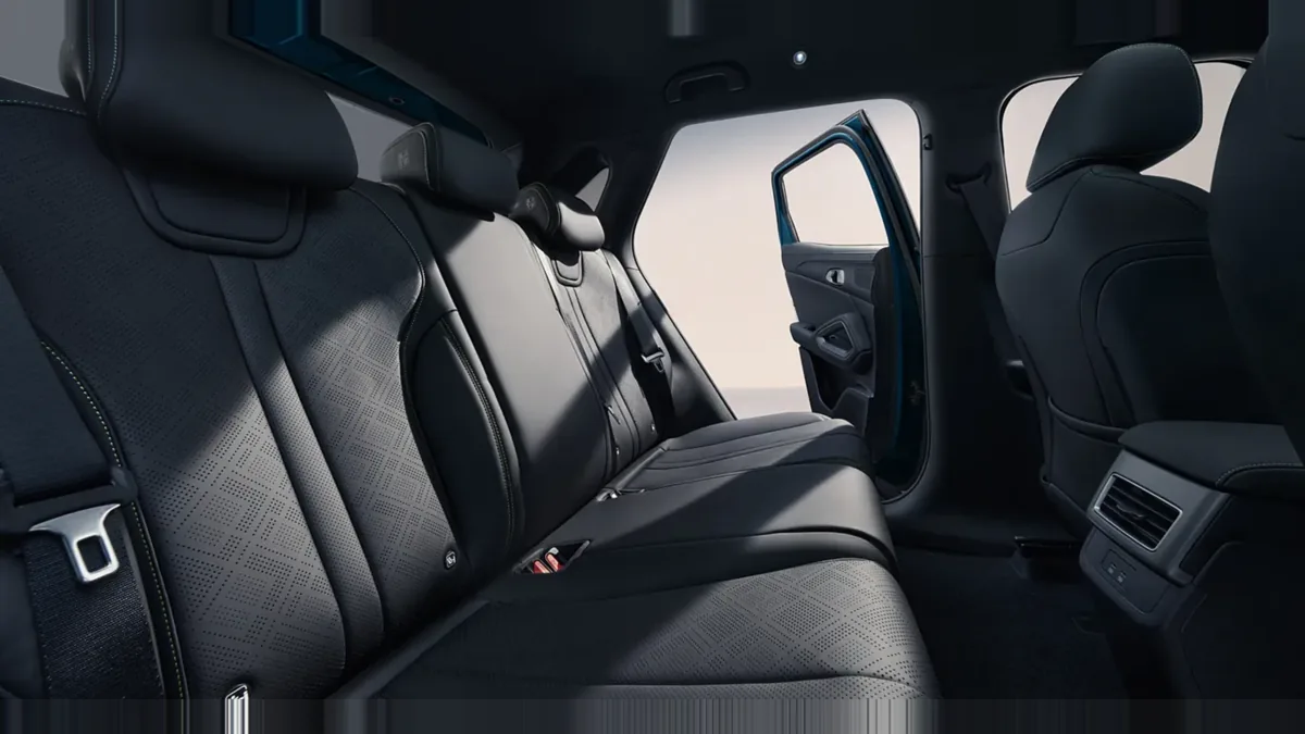 BYD ATTO 2 DM-i Active en renting barato — vista 11