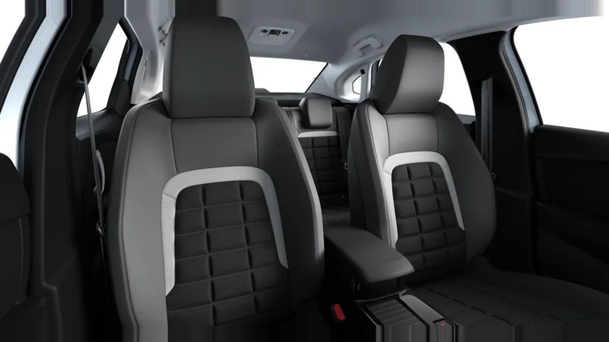 Citroën C4 X Hybrid 145 Business Edition en renting barato — vista 9