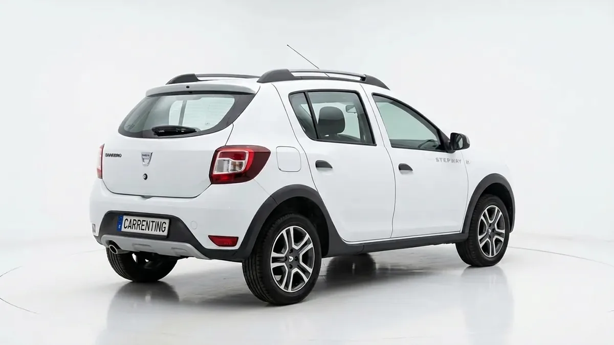 Dacia Sandero Stepway Expression ECO-G 120 AT en renting barato — Delantera