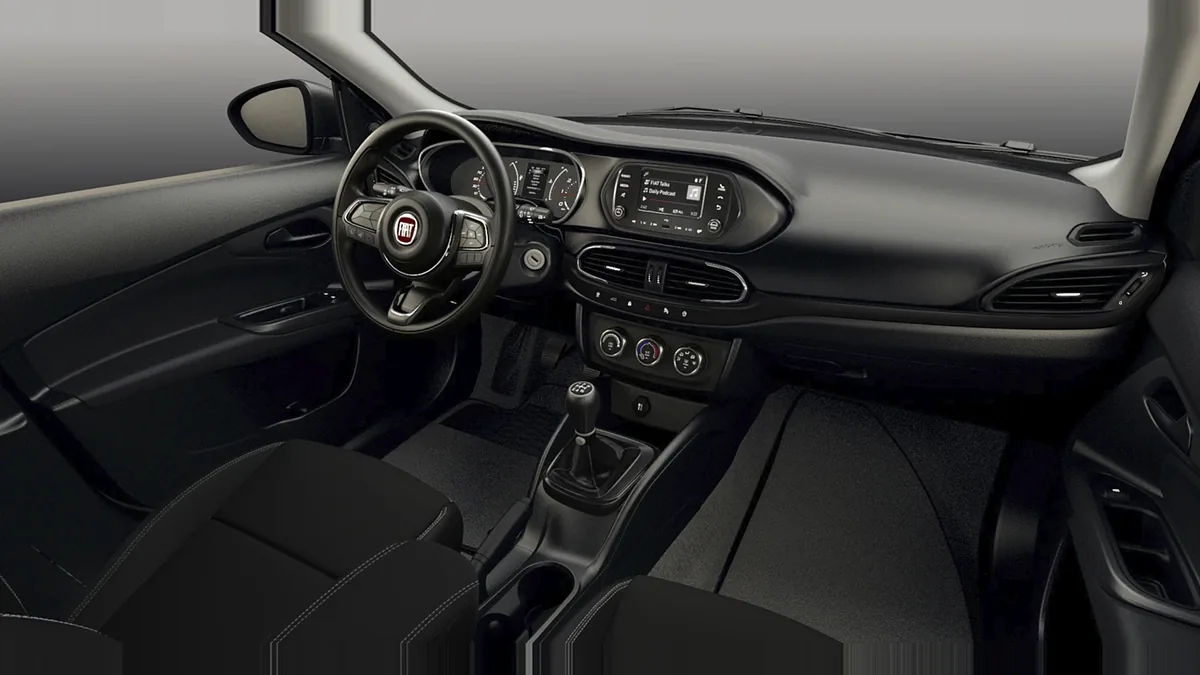 Fiat Tipo Sedán 1.6 Diésel 96kW (130CV) en renting barato — Interior
