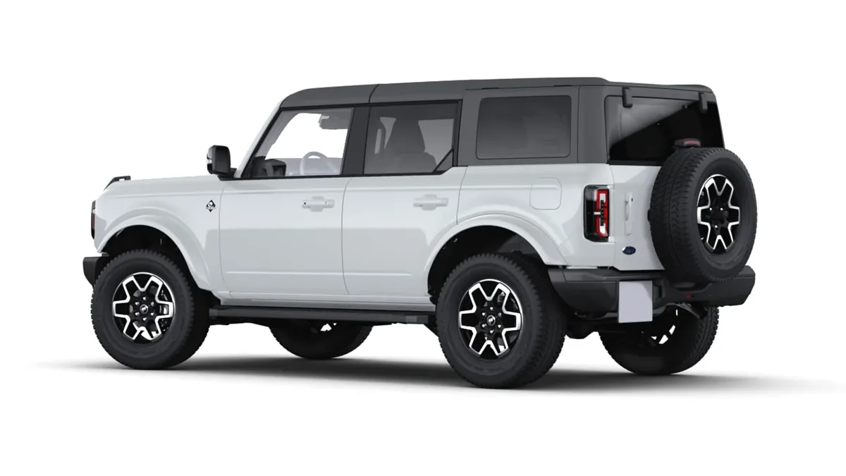 Ford Bronco Outer Banks 2.7 EcoBoost V6 335CV en renting barato — Delantera