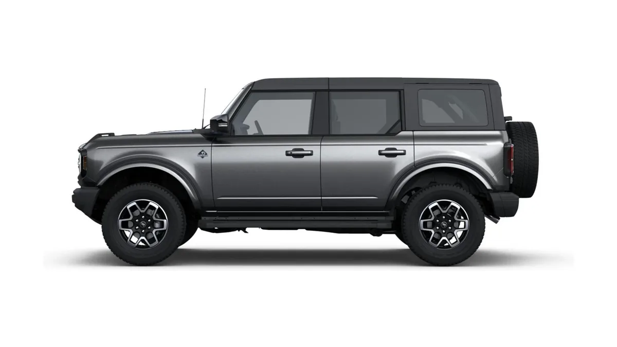 Ford Bronco Outer Banks 2.7 Ecoboost 335CV Automático 4x4 en renting barato — Trasera