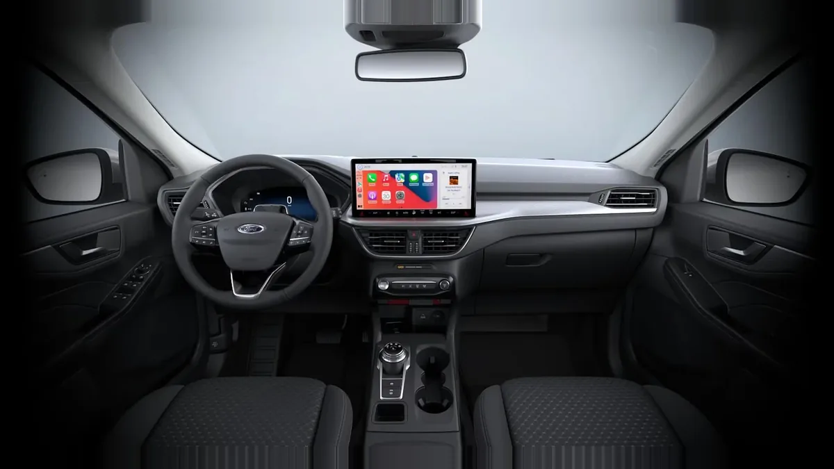 Ford Kuga MCA Titanium 2.5 Duratec PHEV 243CV Auto en renting barato — vista 7