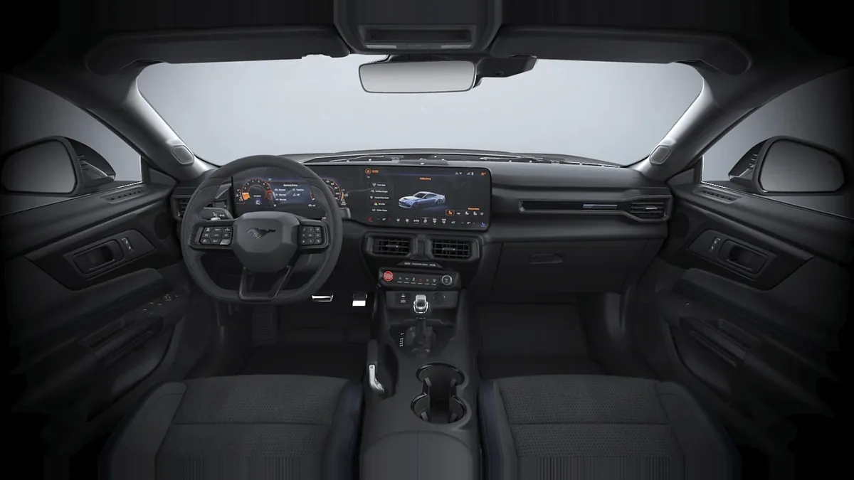 Ford Mustang 5.0 Ti-VCT V8 Mustang Dark House AT en renting barato — Interior