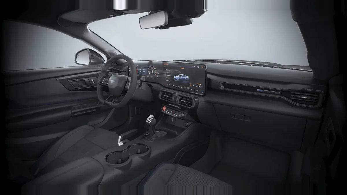 Ford Mustang 5.0 Ti-VCT V8 Mustang Dark House AT en renting barato — vista 6