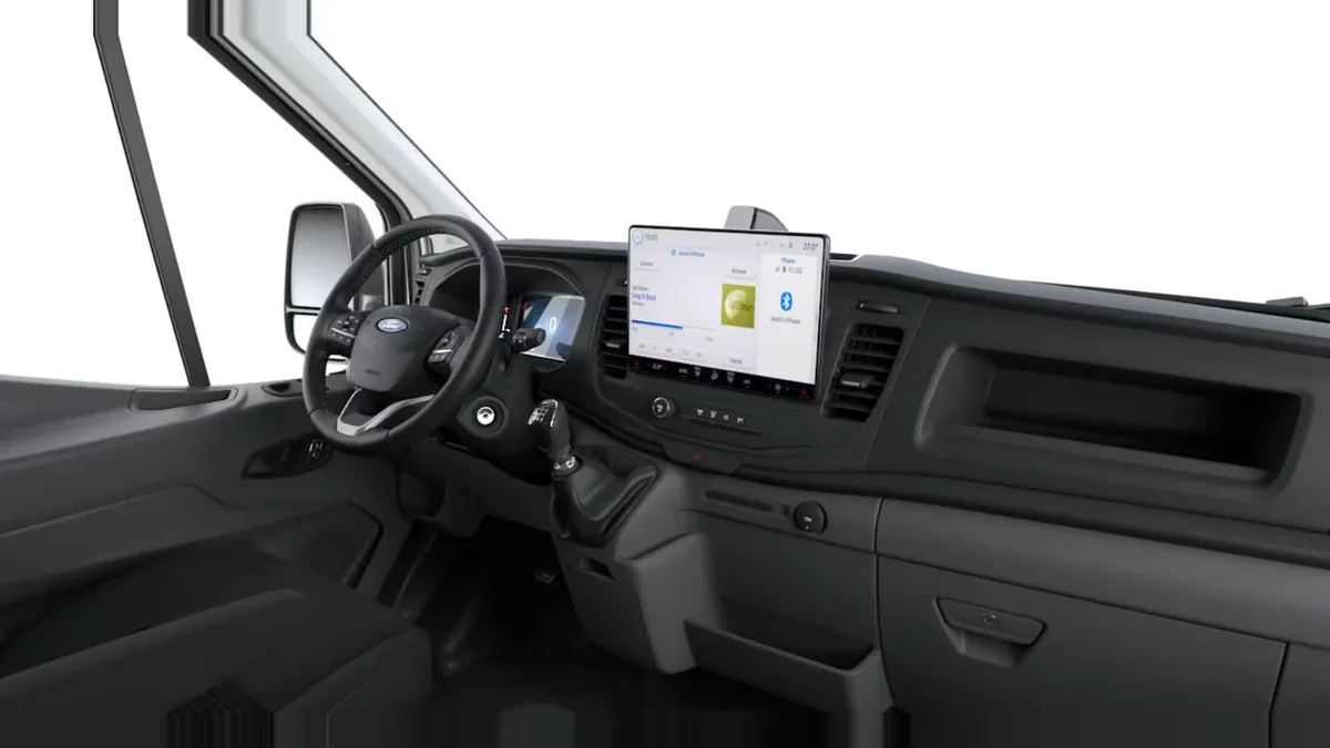 Ford TRANSIT 350 L3 Trend N1 EcoBlue 96kW FWD en renting barato — Interior