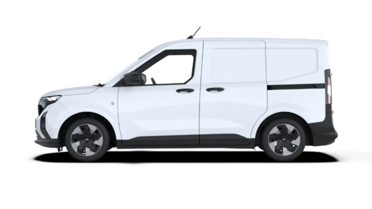 Ford Transit Courier Van Trend BEV 136cv Automática II en renting barato — Trasera