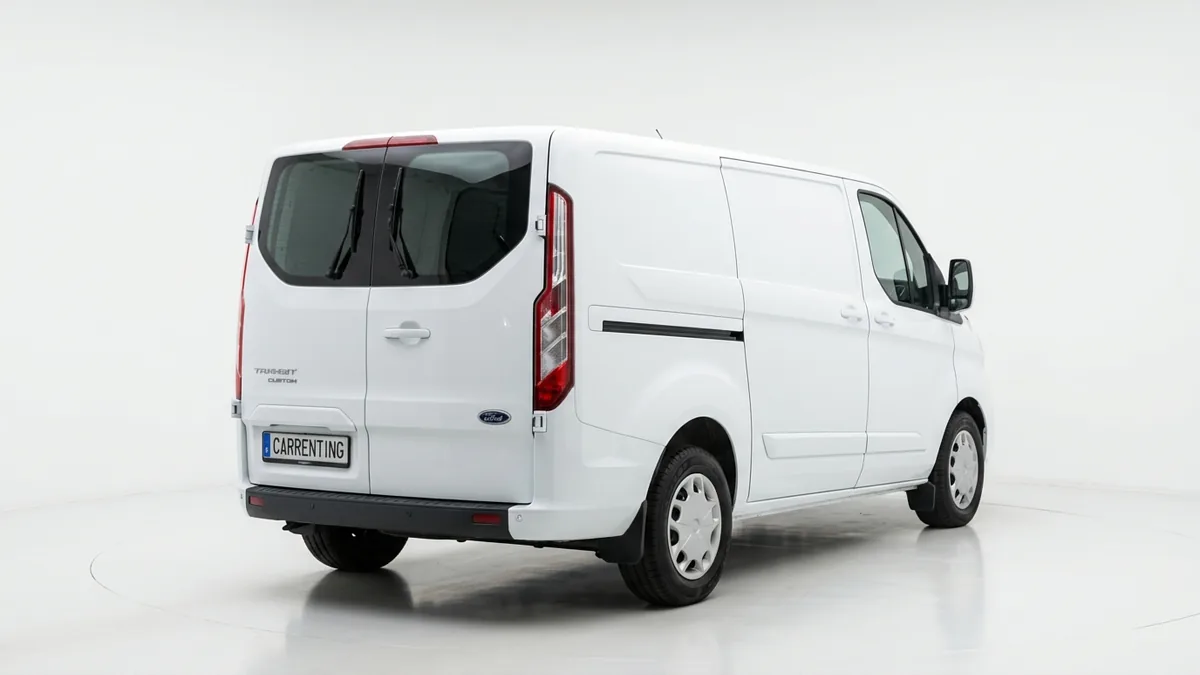 Ford Transit Custom Kombi 2.0 EcoBlue 150Cv 320 L1 Trend M1 II en renting barato — Delantera