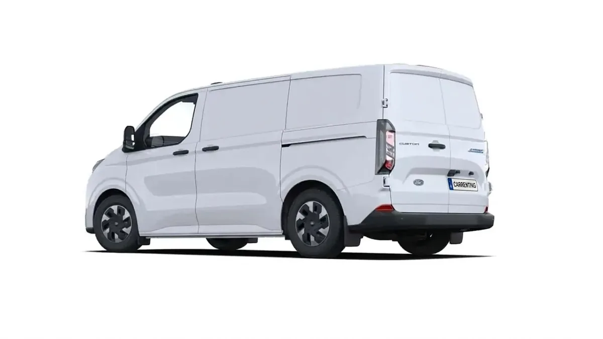 Ford Transit Custom Van 320 L1 BEV Trend 136cv AT en renting barato — Delantera