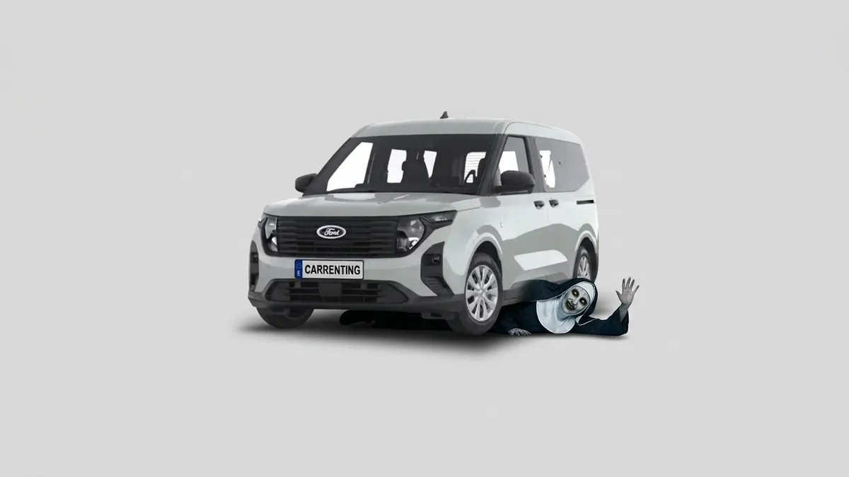 Ford Tourneo Courier Trend 1.0 Ecoboost 125CV M1 II en renting barato — Interior