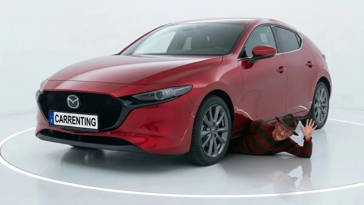 Mazda 3 2.5L e-Skyactiv G MHEV 140CV 6AT Centre-Line en renting barato