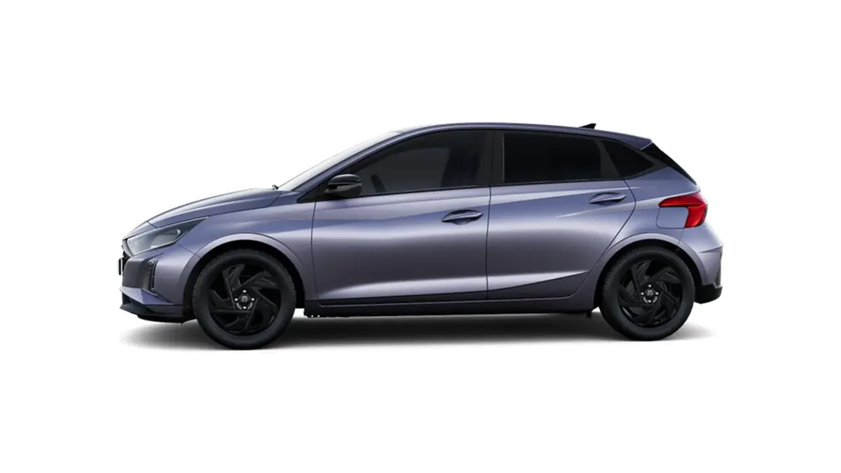 Hyundai i20 1.0T Black Line 90cv MY26 en renting barato — Trasera
