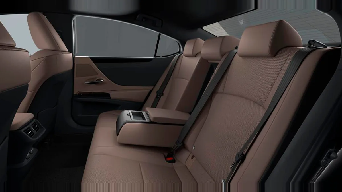 Lexus ES 2.5 300h Premium en renting barato — vista 7