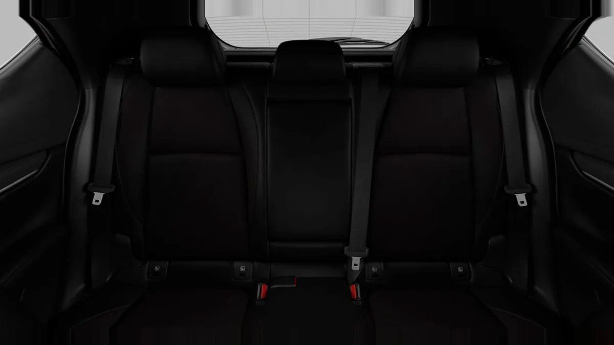Mazda 3 2.5L e-Skyactiv G MHEV 140CV 6AT Centre-Line en renting barato — vista 7