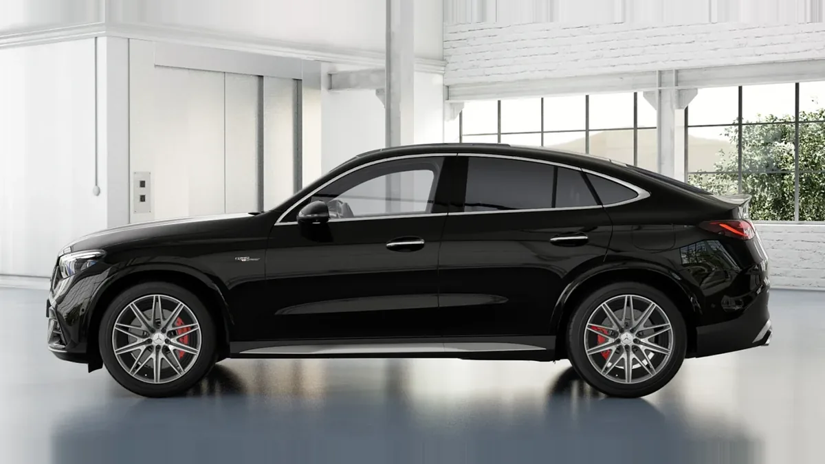 Mercedes-AMG GLC Coupé 63 S E Performance en renting barato — Trasera