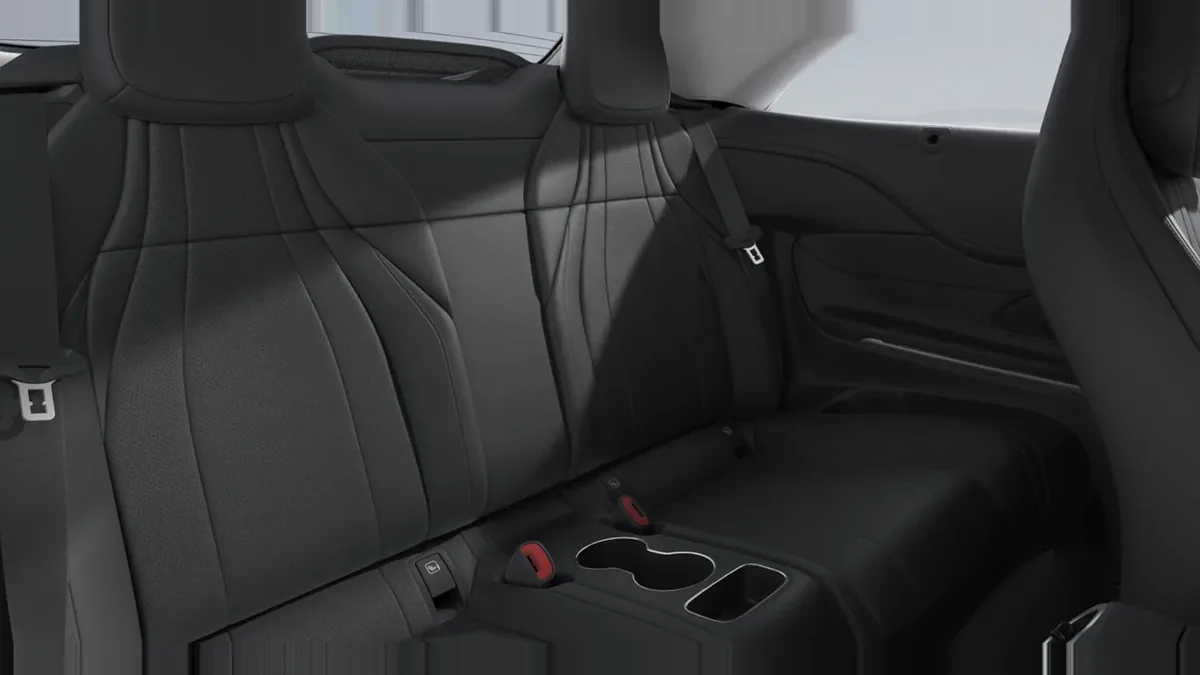 Mercedes-Benz CLE Cabrio 200D en renting barato — vista 7