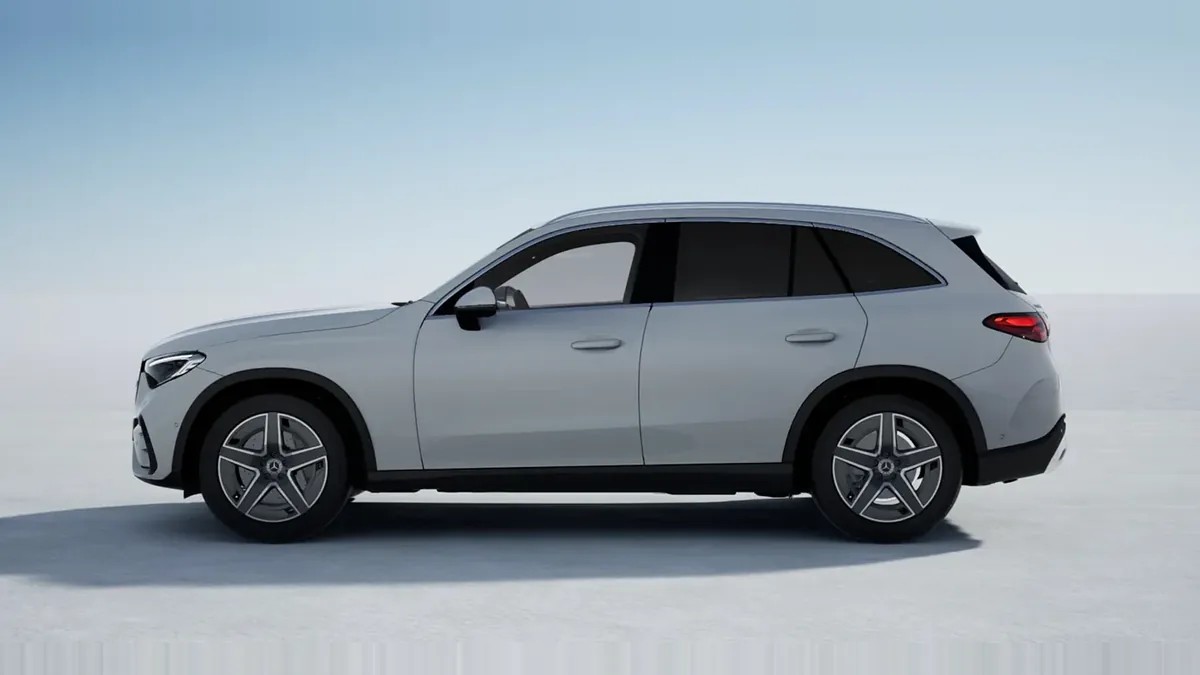 Mercedes-Benz GLC 220D 4MATIC en renting barato — Trasera