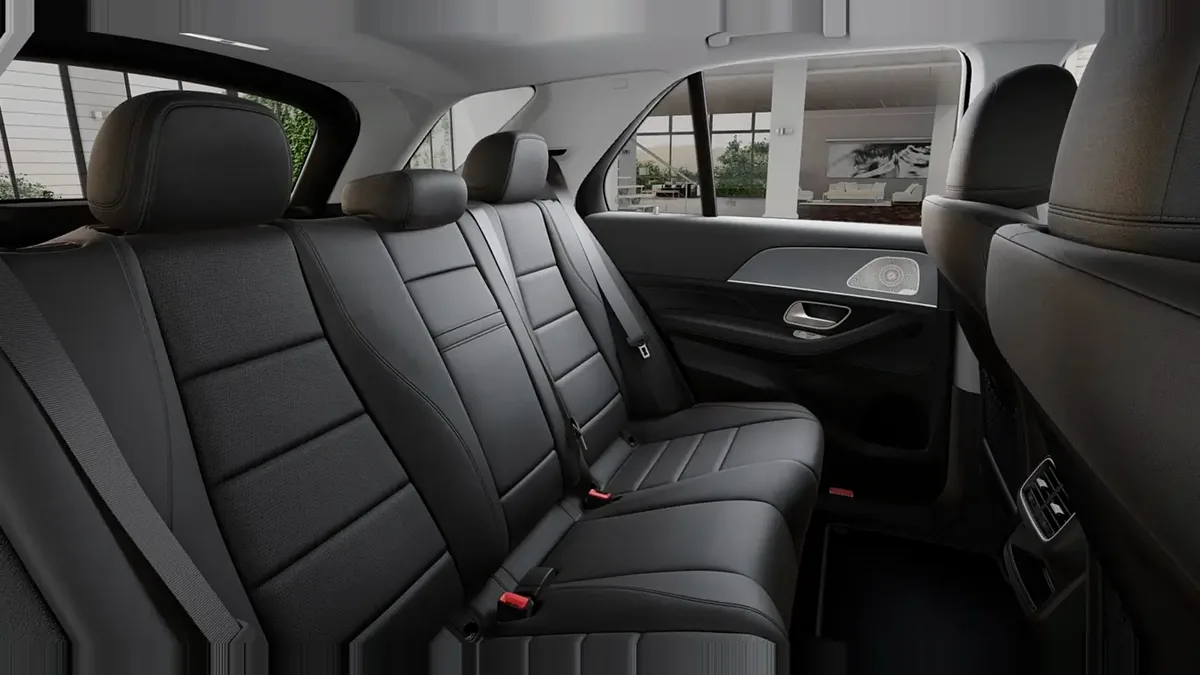 Mercedes-Benz GLE 300d 4MATIC en renting barato — vista 7