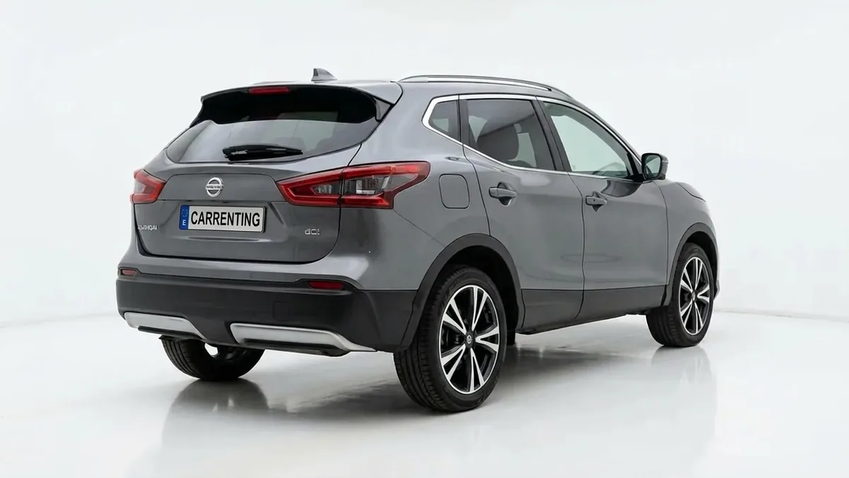 Nissan Qashqai DIG-T 116kW (158CV) MHEV Acenta en renting barato — Interior