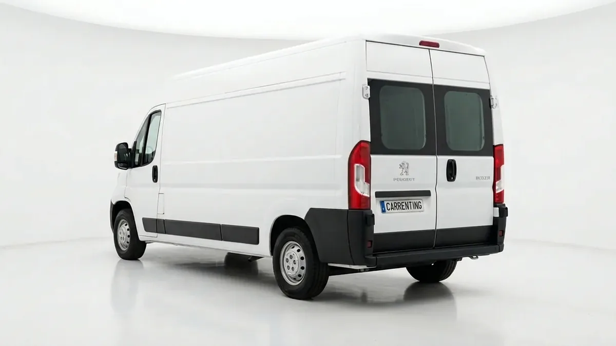 Peugeot Boxer 3.5 L2H2 BHDi S&S 6vel en renting barato — Delantera