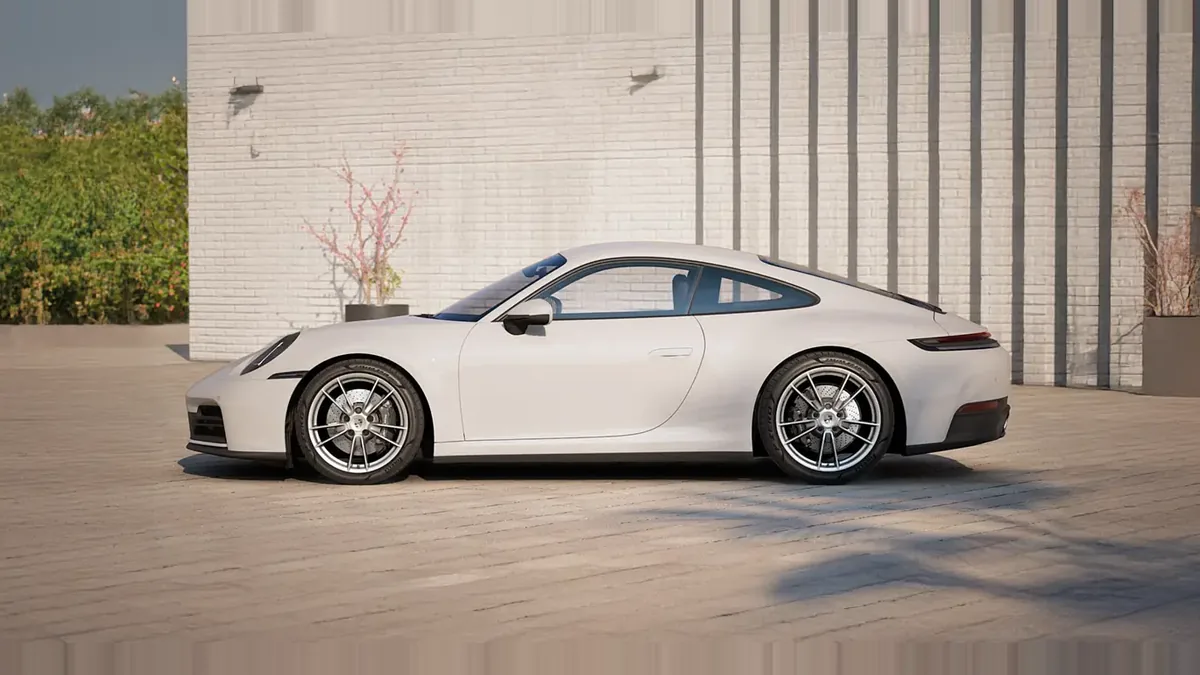 Porsche 911 Carrera en renting barato — Trasera