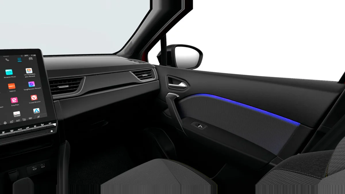 Renault CAPTUR E-TECH Full Hybrid Techno en renting barato — Interior
