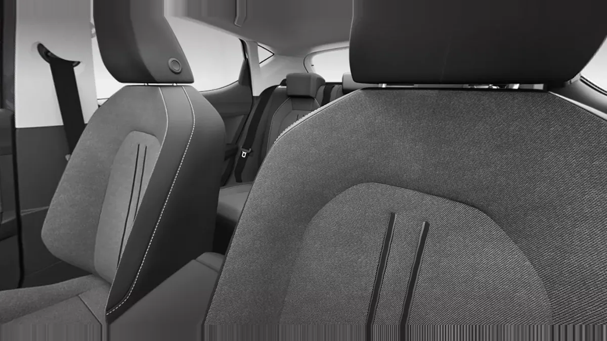 SEAT León 1.5 eTSI Style Fleet Pack en renting barato — vista 7