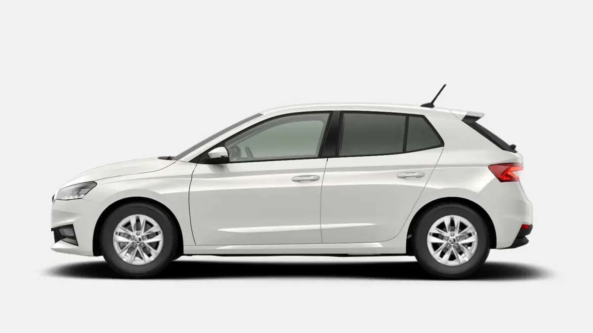 Škoda Fabia 1.0 TSI DSG Selection en renting barato — Trasera