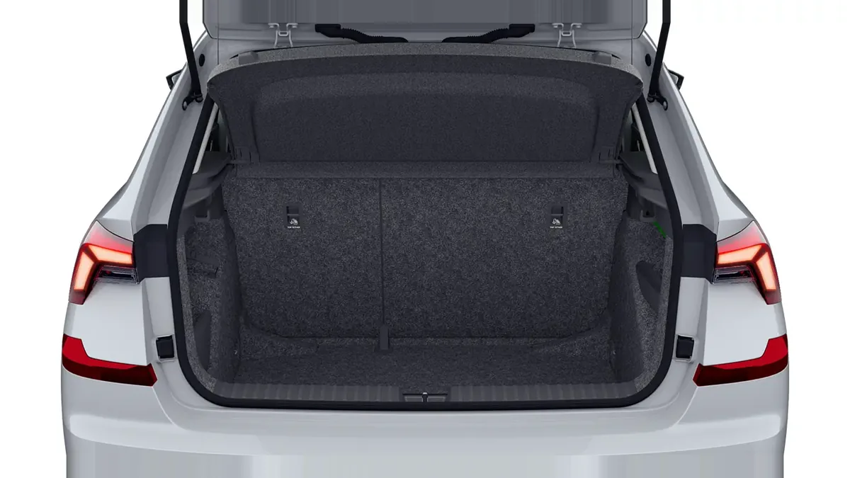Škoda Kamiq 1.5 TSI DSG Selection en renting barato — vista 11