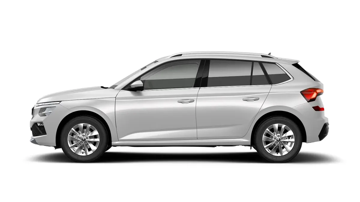 Škoda Kamiq 1.5 TSI DSG Selection en renting barato — Trasera