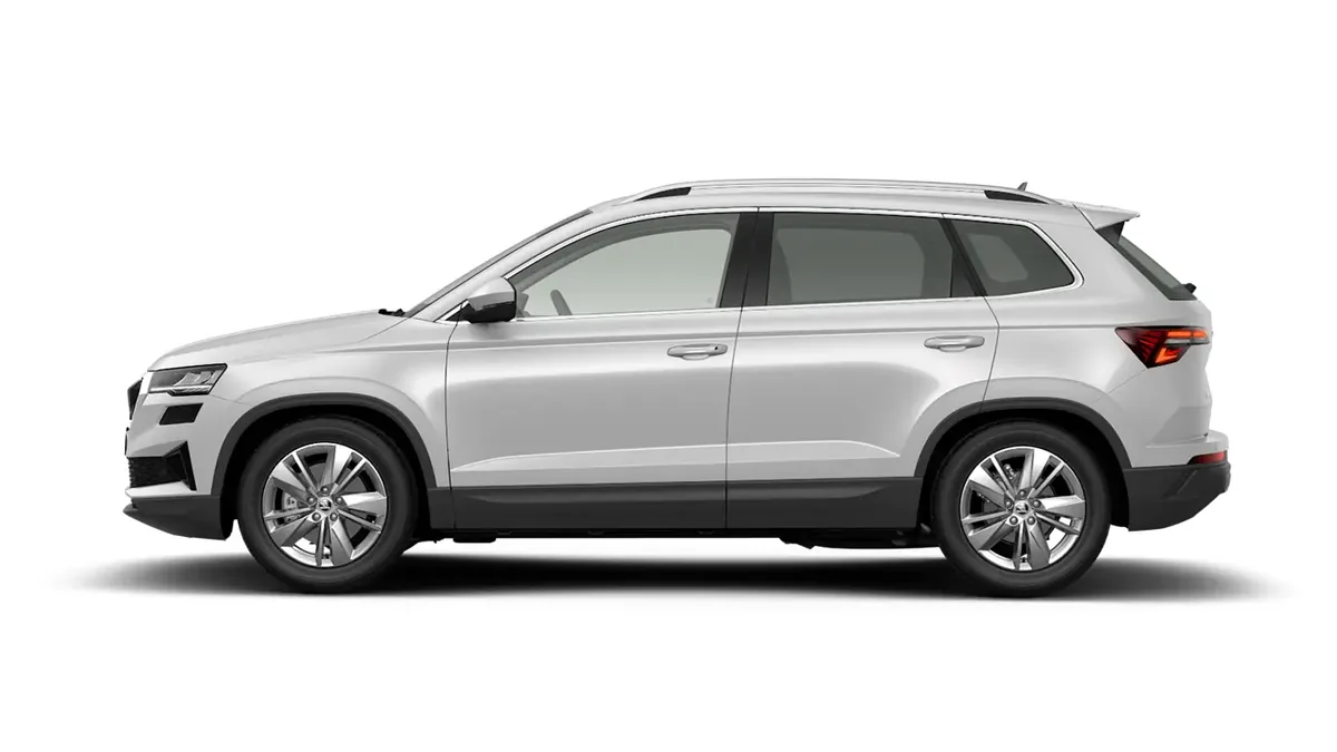 Škoda Karoq Selection 2.0 TDI DSG en renting barato — Delantera