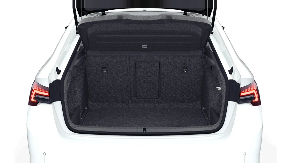 Škoda Octavia Limo Selection 2.0 TDI 150CV DSG 7vel en renting barato — vista 7
