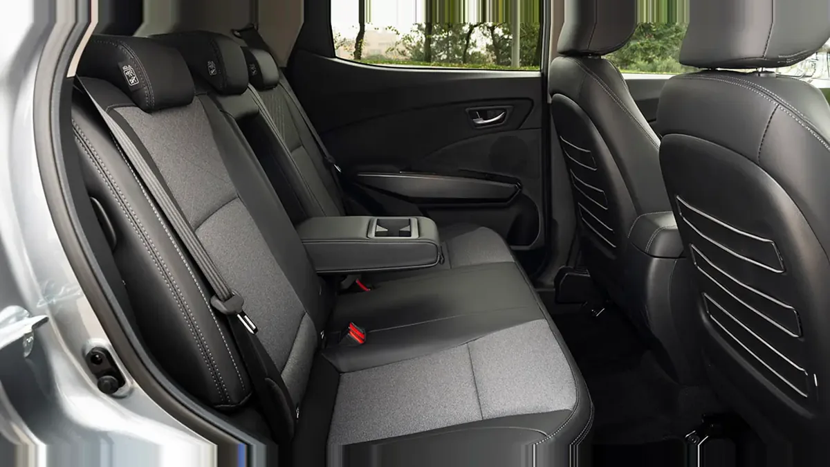 KGM Tívoli G15 Urban Plus 4x2 en renting barato — vista 12