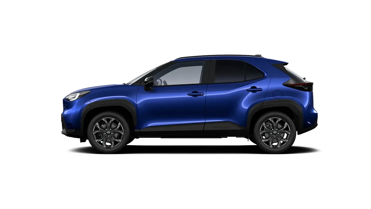 Toyota Yaris Cross 130H e-CVT 5P Active en renting barato — Delantera