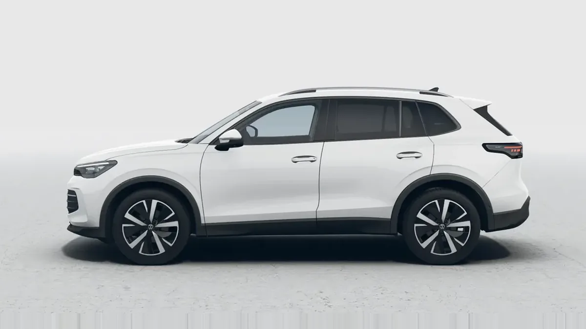 Volkswagen Tiguan "Más" 1.5 eTSI 110kW 150CV DSG 7vel. en renting barato — Trasera