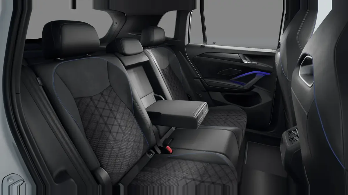 Volkswagen Tiguan R-Line 1.5 eTSI 110kW DSG en renting barato — vista 10